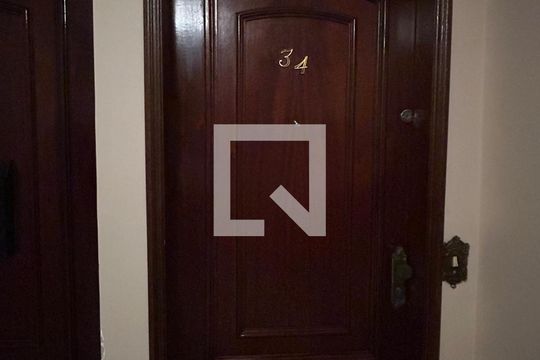 Apartamento à venda com 2 quartos, 57m² em Vila Emir, São Paulo