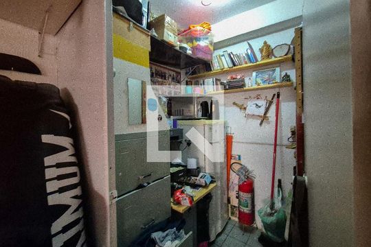 Casa para alugar com 4 quartos, 450m² em Campos Elíseos, São Paulo