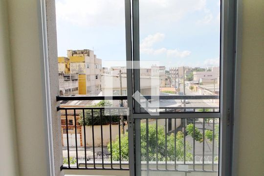 Sala - Varanda de apartamento à venda com 2 quartos, 43m² em Irajá, Rio de Janeiro