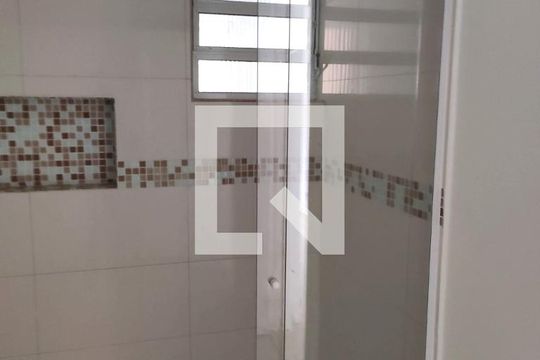 Banheiro de apartamento à venda com 4 quartos, 130m² em República, São Paulo