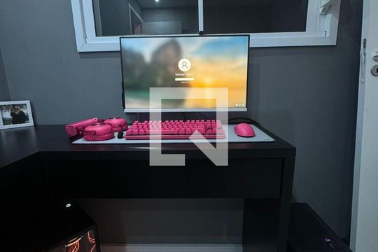 Sala de apartamento para alugar com 2 quartos, 34m² em Vila Rosalia, Guarulhos