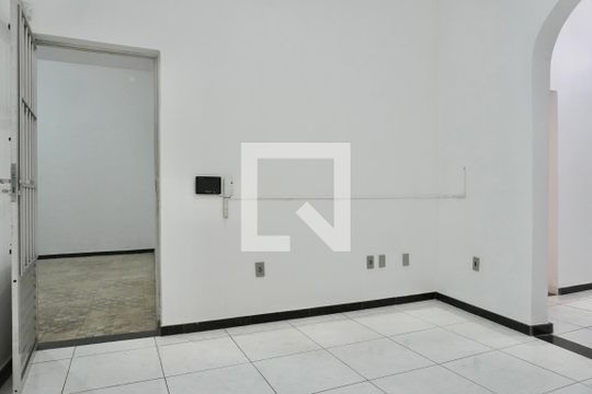 Casa à venda com 3 quartos, 132m² em Floresta, Belo Horizonte