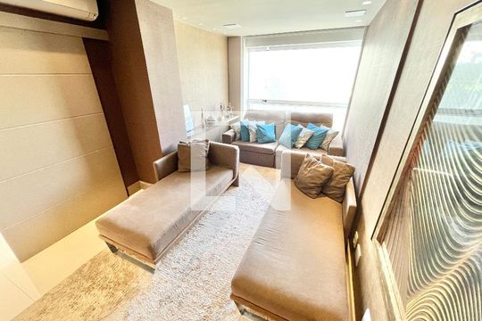 Sala de TV de apartamento à venda com 3 quartos, 195m² em Santana, São Paulo