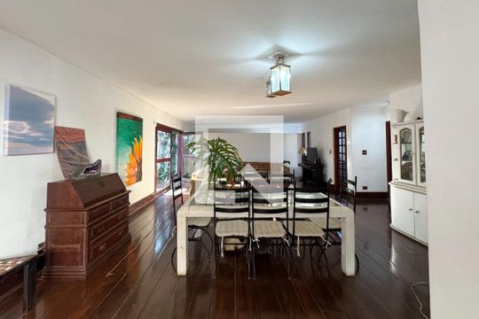 Casa à venda com 4 quartos, 497m² em Jardim Chácara Inglesa, São Bernardo do Campo