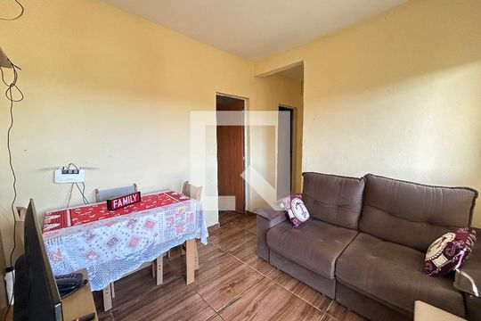 Casa à venda com 3 quartos, 262m² em Estâncias Imperiais, Contagem