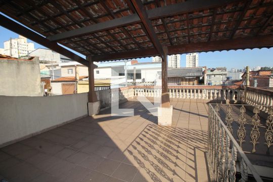 Varanda de casa para alugar com 3 quartos, 250m² em Vila Palmares, Santo André