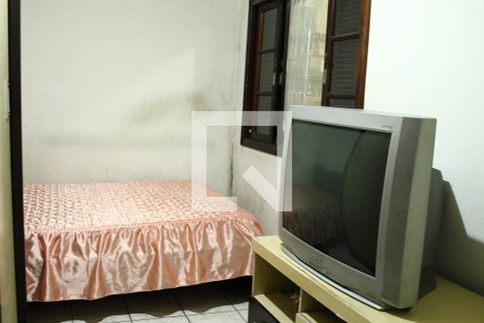 Suíte  de casa à venda com 3 quartos, 125m² em Vila Rosa, São Bernardo do Campo