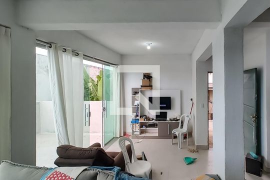 Casa à venda com 6 quartos, 190m² em São Cosme de Baixo (são Benedito), Belo Horizonte
