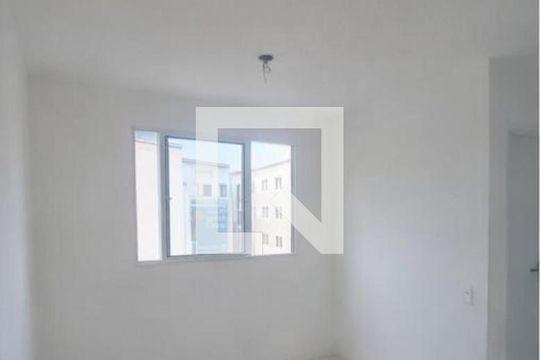 Quarto de apartamento para alugar com 2 quartos, 42m² em Fátima, Canoas