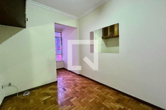 Quarto 1 de apartamento para alugar com 2 quartos, 80m² em Ipanema, Rio de Janeiro