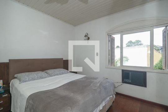 Quarto Suíte de casa à venda com 5 quartos, 300m² em Sarandi, Porto Alegre