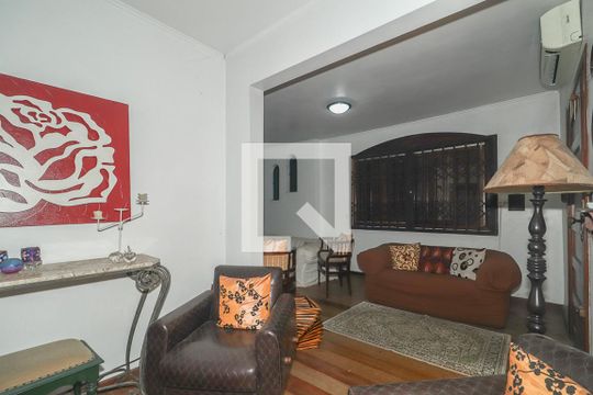 Sala 2 de casa à venda com 5 quartos, 300m² em Sarandi, Porto Alegre