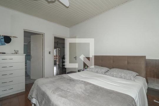 Quarto Suíte de casa à venda com 5 quartos, 300m² em Sarandi, Porto Alegre