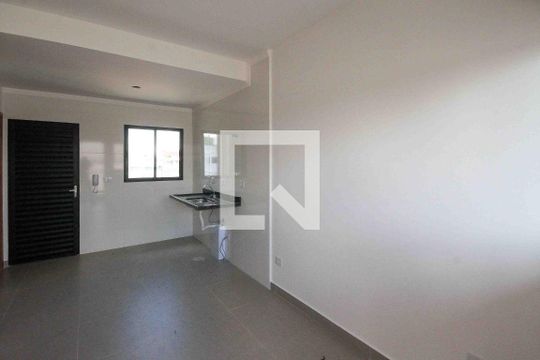 Apartamento à venda com 2 quartos, 34m² em Vila Antonieta, São Paulo