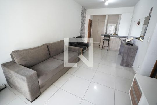 Apartamento para alugar com 3 quartos, 86m² em Vila Maria Jose, Goiânia