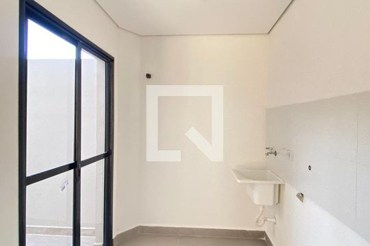 Sala - Cozinha de casa de condomínio à venda com 2 quartos, 70m² em Jardim das Flores, Osasco