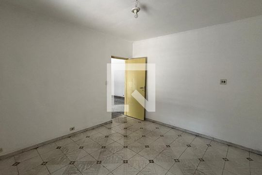 Quarto 1 de casa para alugar com 3 quartos, 260m² em Vila Alto de Santo Andre, Santo André