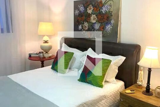 Quarto de apartamento para alugar com 2 quartos, 72m² em Ingleses do Rio Vermelho, Florianópolis