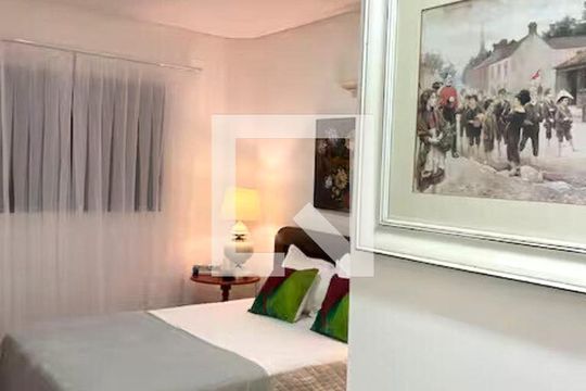 Quarto de apartamento para alugar com 2 quartos, 72m² em Ingleses do Rio Vermelho, Florianópolis