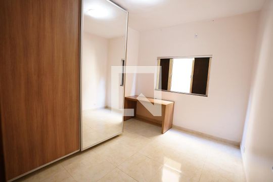 Casa à venda com 4 quartos, 290m² em Jardim América, Goiânia