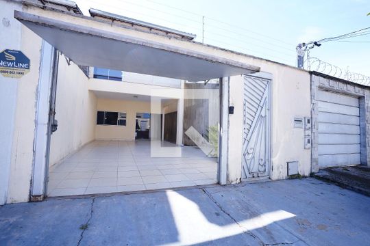 Casa à venda com 4 quartos, 290m² em Jardim América, Goiânia