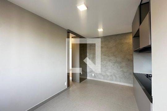 Apartamento à venda com 2 quartos, 61m² em Grajaú, Belo Horizonte