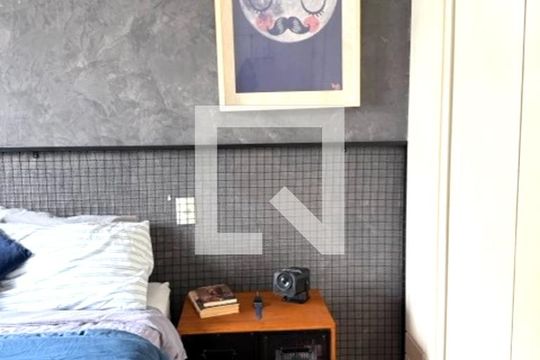 Quarto de casa à venda com 2 quartos, 155m² em Campo Belo, São Paulo