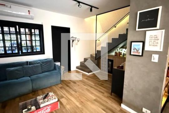 Sala de casa à venda com 2 quartos, 155m² em Campo Belo, São Paulo