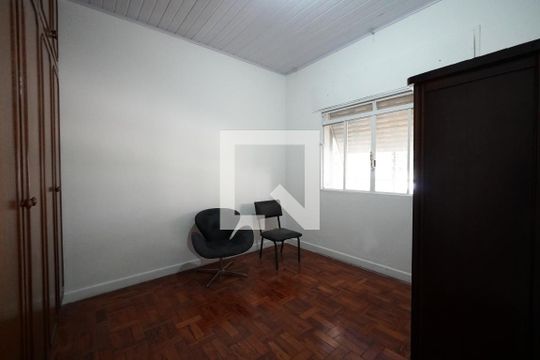 Quarto de casa para alugar com 2 quartos, 120m² em Cambuci, São Paulo