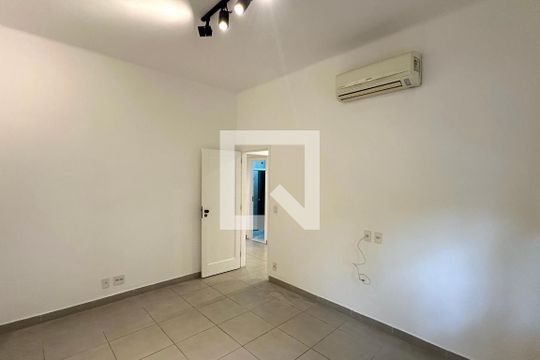 Quarto de apartamento à venda com 4 quartos, 188m² em Ipanema, Rio de Janeiro