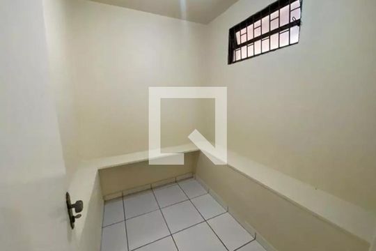 Casa para alugar com 3 quartos, 270m² em Cidade Jardim, Uberlândia