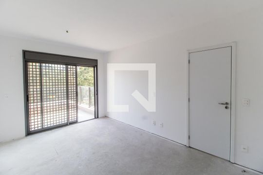 Suíte 1 de casa de condomínio para alugar com 2 quartos, 230m² em Centro Empresarial Tamboré, Santana de Parnaíba