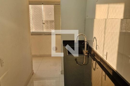 Apartamento à venda com 2 quartos, 45m² em Vila Socorro, São Paulo