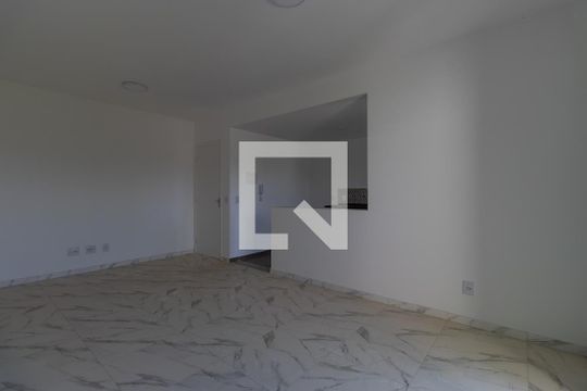 Sala de apartamento para alugar com 2 quartos, 68m² em Colinas de Cotia, Cotia