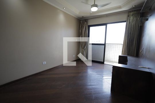 Sala de apartamento à venda com 2 quartos, 94m² em Campestre, Santo André