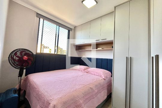 Quarto 1 de apartamento à venda com 2 quartos, 42m² em Vila Mira, São Paulo