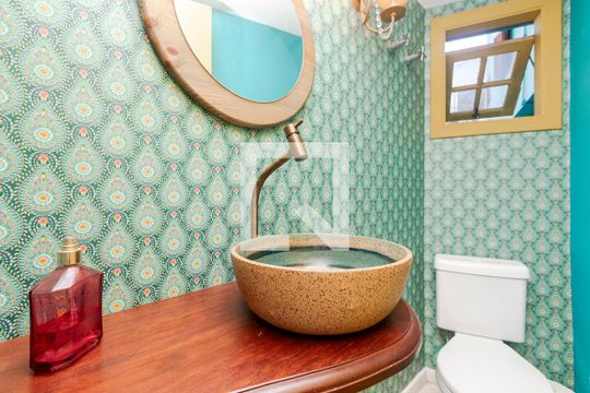 Lavabo de casa para alugar com 3 quartos, 125m² em Santo Amaro, São Paulo