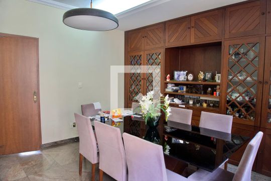 Sala de Jantar de casa à venda com 7 quartos, 444m² em Padre Eustáquio, Belo Horizonte