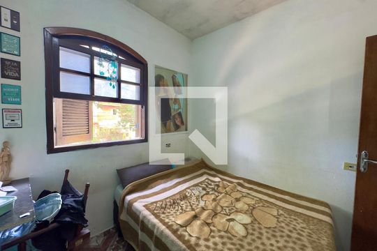 Quarto 1 de casa para alugar com 3 quartos, 300m² em Jardim Ponte Alta I, Guarulhos