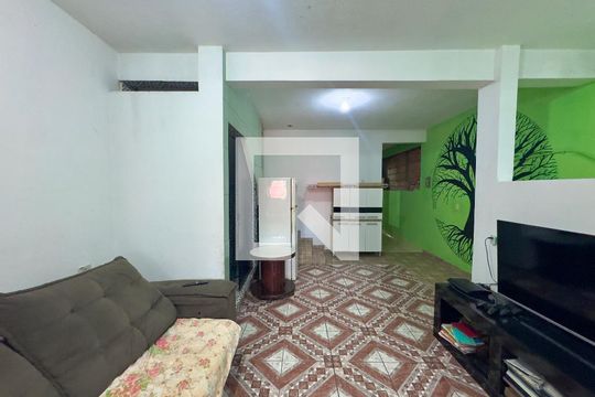 Sala de casa para alugar com 3 quartos, 300m² em Jardim Ponte Alta I, Guarulhos