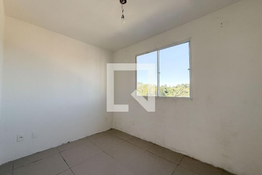 Quarto de apartamento para alugar com 2 quartos, 46m² em Jardim Itu-sabará, Porto Alegre
