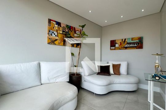 Sala 2 varanda de casa à venda com 4 quartos, 220m² em Jardim Vila Galvao, Guarulhos