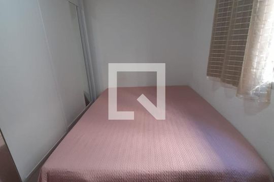 Quarto de apartamento à venda com 2 quartos, 39m² em Vila Damaceno, São Paulo