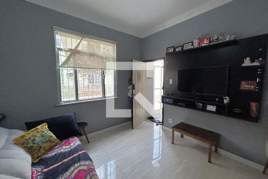 Sala de casa de condomínio à venda com 2 quartos, 70m² em Todos Os Santos, Rio de Janeiro