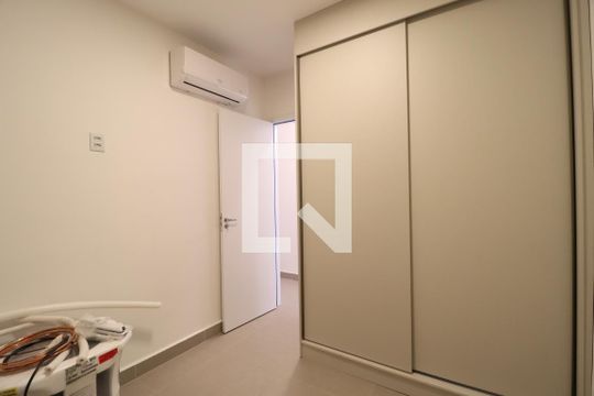 Quarto 1 de apartamento para alugar com 2 quartos, 67m² em Granja Marileusa, Uberlândia