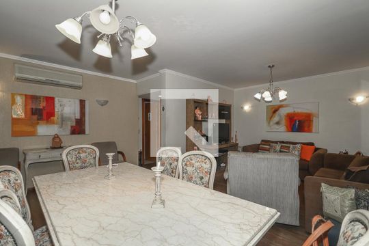 Sala de apartamento à venda com 3 quartos, 153m² em Bela Vista, Porto Alegre