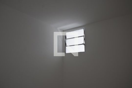 Quarto 1 de casa para alugar com 2 quartos, 45m² em Jardim Santa Emília, Embu das Artes