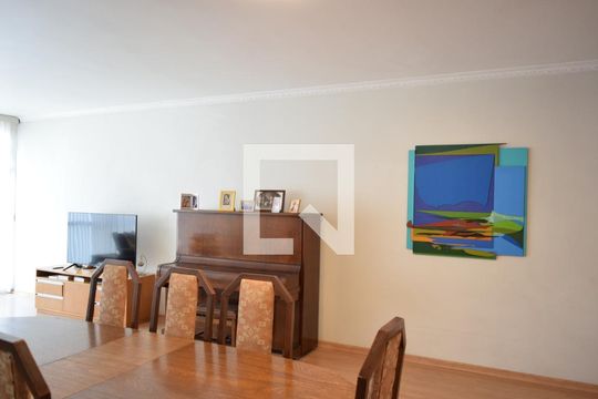 Sala de apartamento para alugar com 3 quartos, 145m² em Paraíso, São Paulo