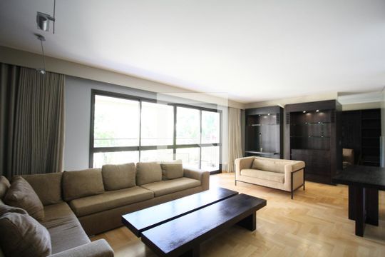 Sala  de apartamento à venda com 3 quartos, 194m² em Real Parque, São Paulo