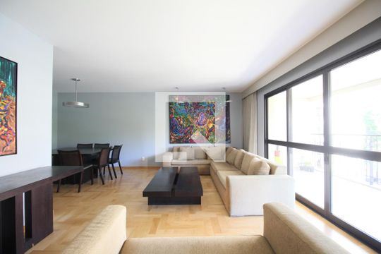 Sala  de apartamento à venda com 3 quartos, 194m² em Real Parque, São Paulo